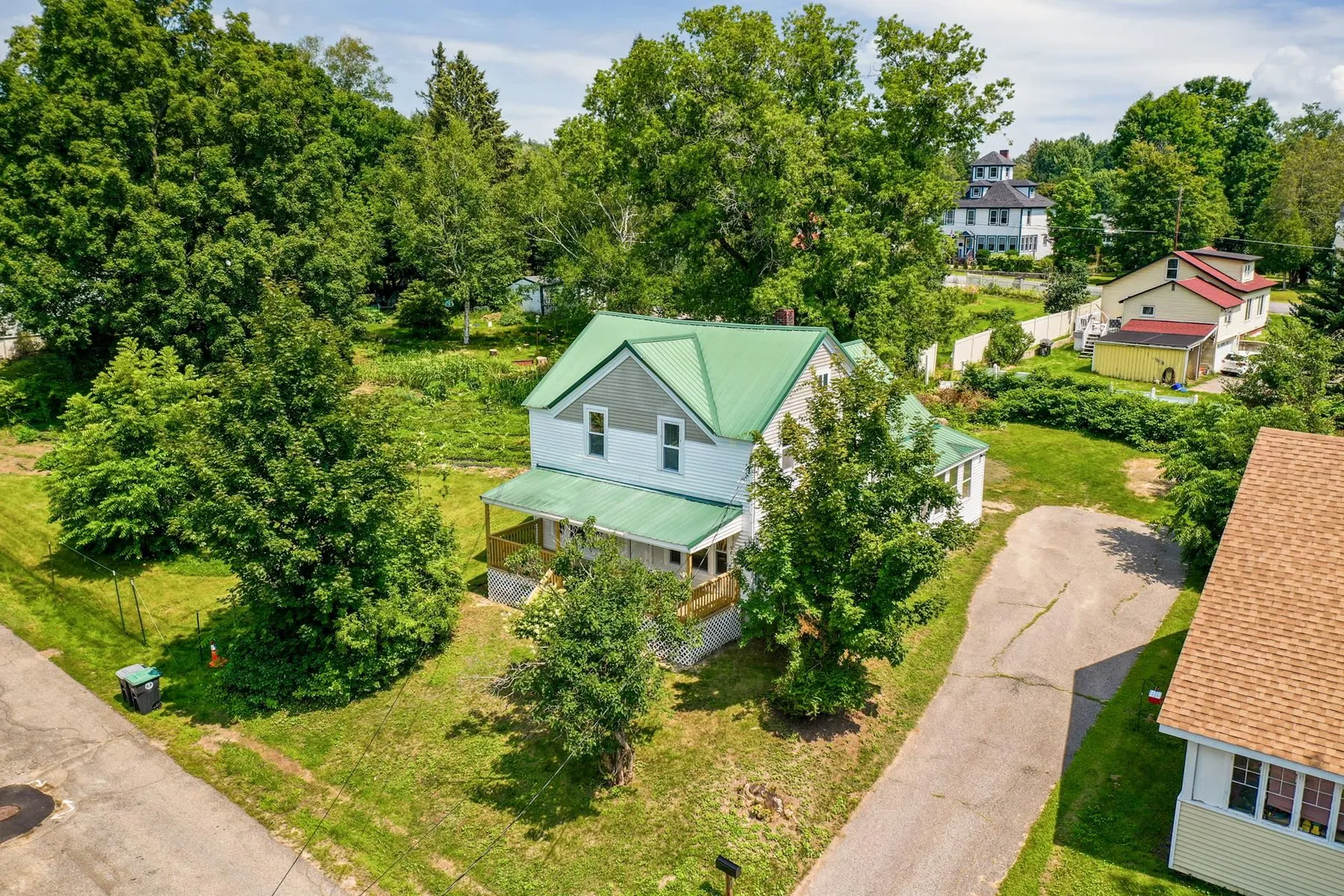 17 Charles Street Franklin NH 03235