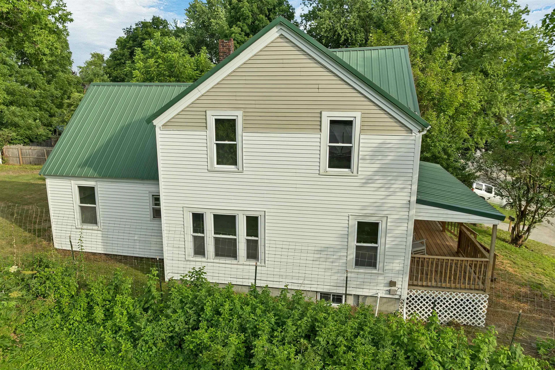 17 Charles Street Franklin NH 03235
