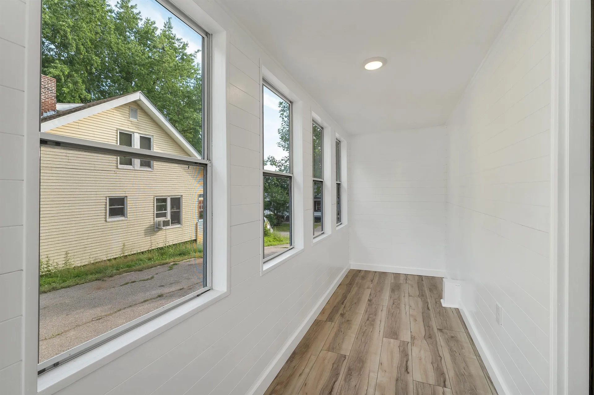 17 Charles Street Franklin NH 03235