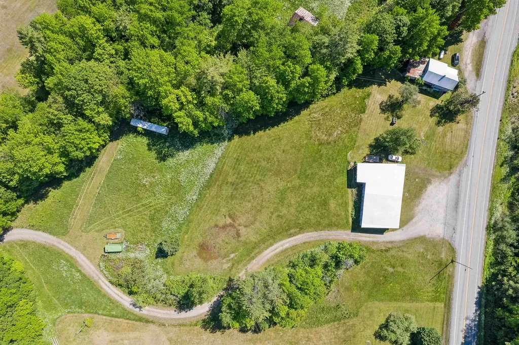 3051 Vt Route 107 Stockbridge VT 05772