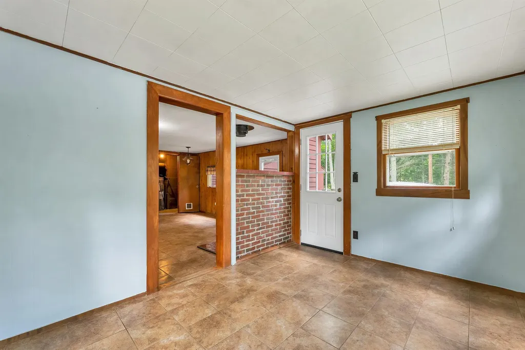 201 Teneriffe Road Milton NH 03851