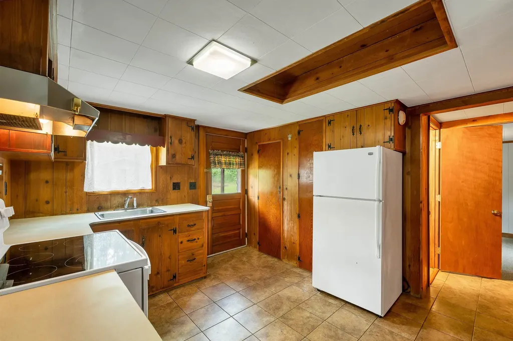 201 Teneriffe Road Milton NH 03851