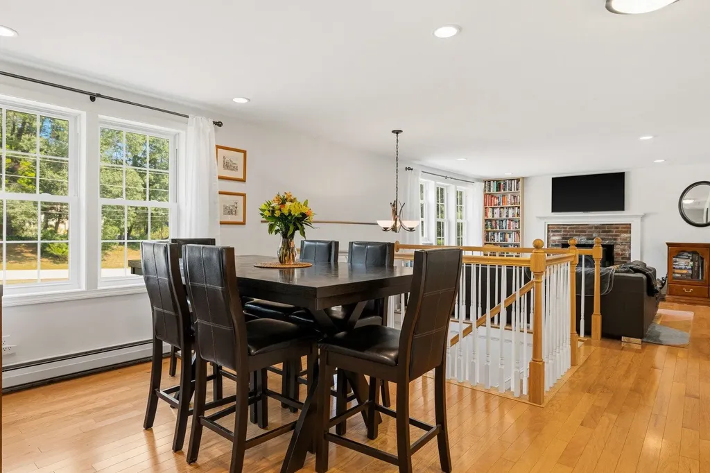 23 Birnum Woods Road Stratham NH 03885