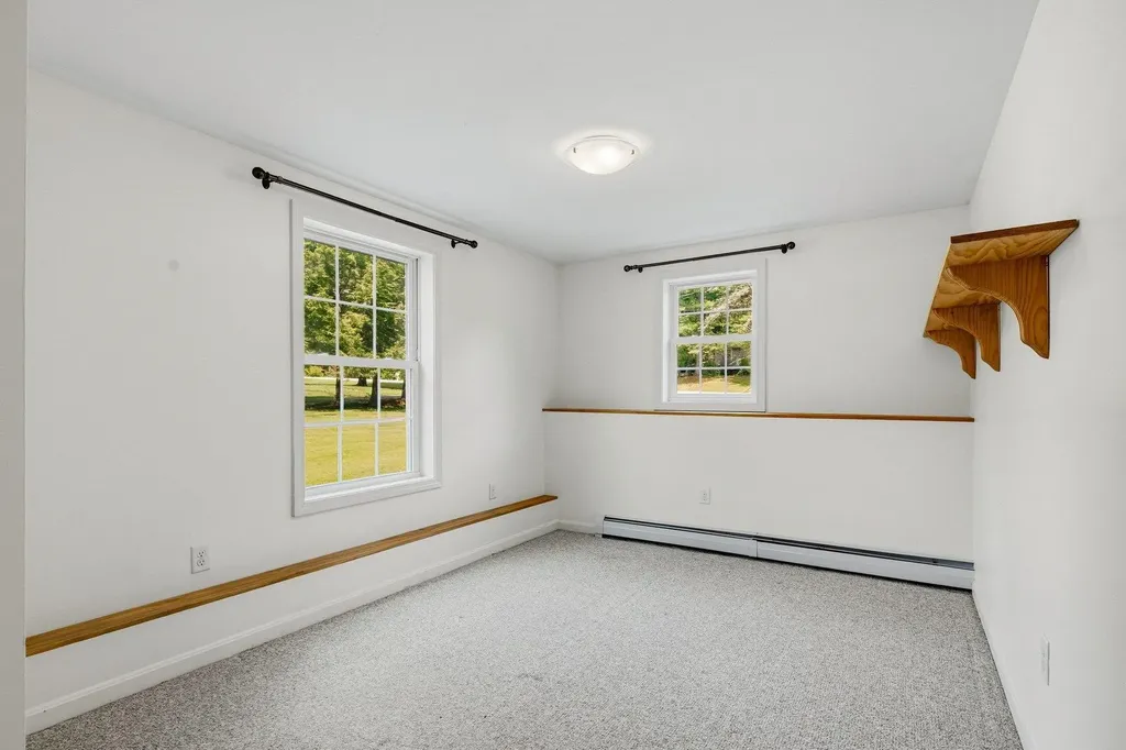 23 Birnum Woods Road Stratham NH 03885