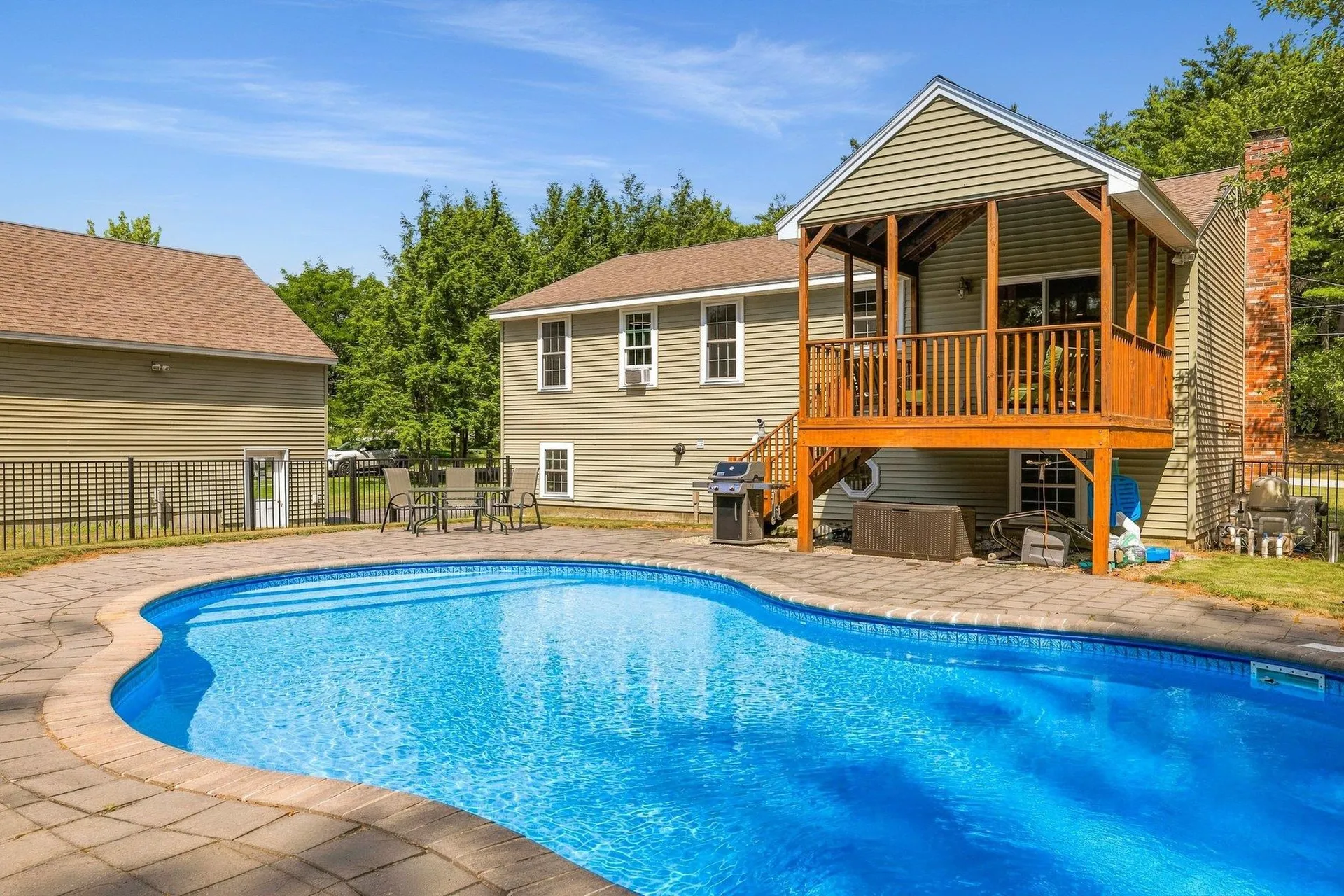 23 Birnum Woods Road Stratham NH 03885
