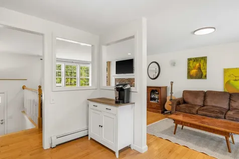 23 Birnum Woods Road Stratham NH 03885