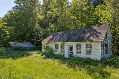 3051 Vt Route 107 Stockbridge VT 05772