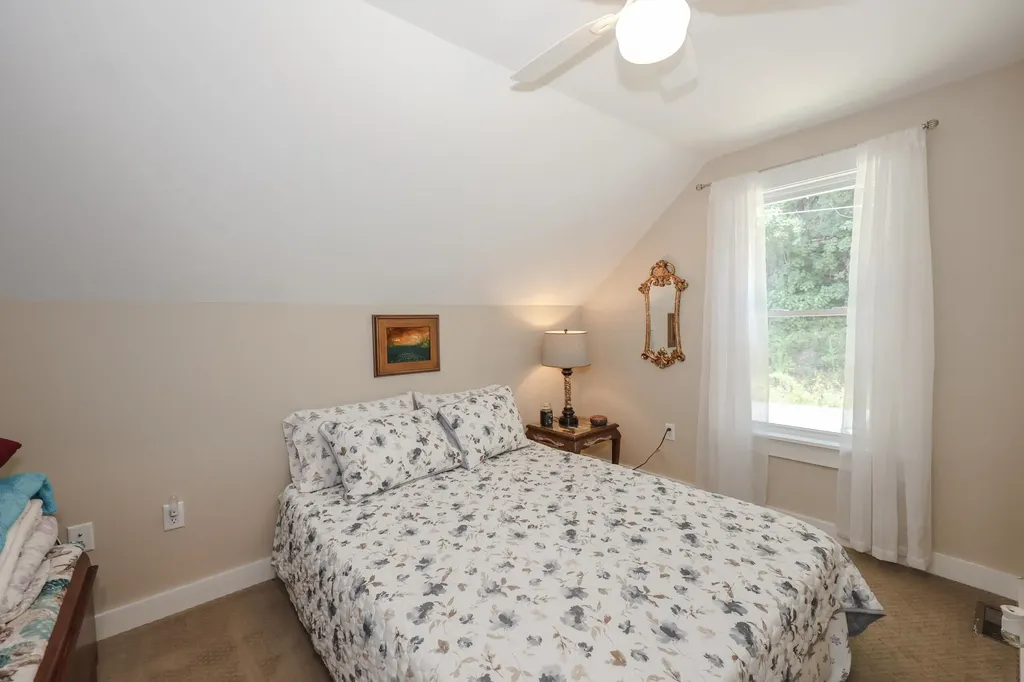 28 Spring Street Hinsdale NH 03451