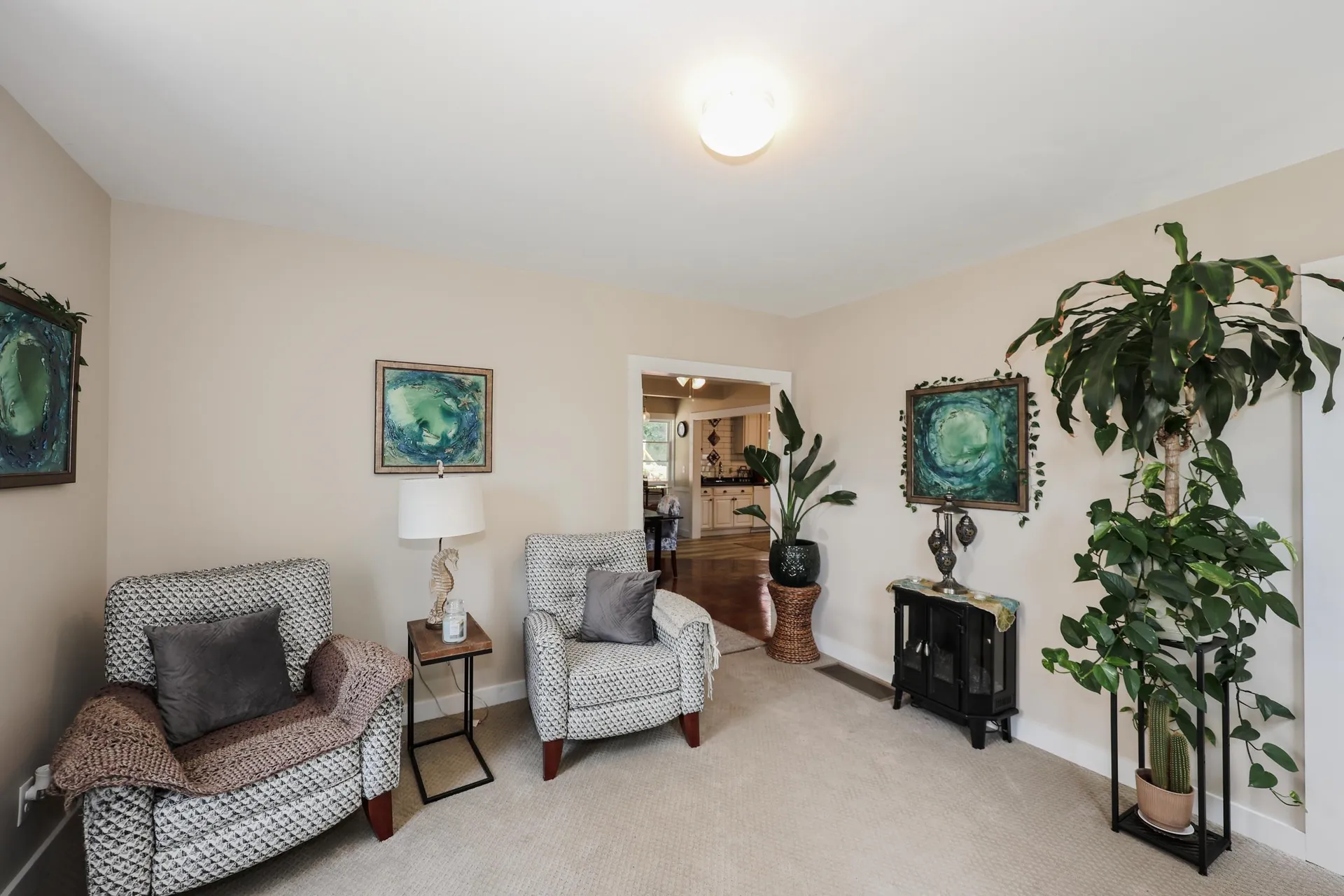 28 Spring Street Hinsdale NH 03451