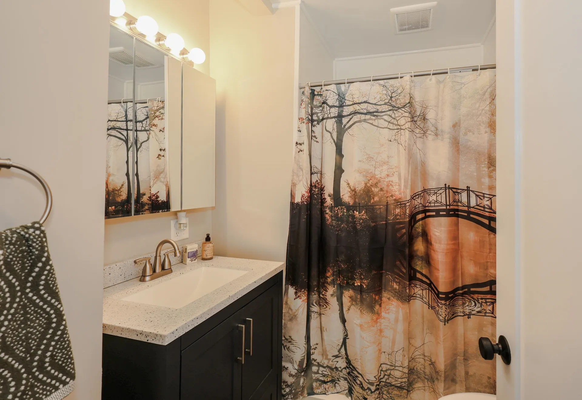 28 Spring Street Hinsdale NH 03451