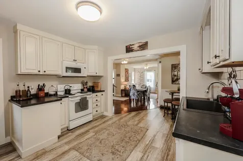 28 Spring Street Hinsdale NH 03451