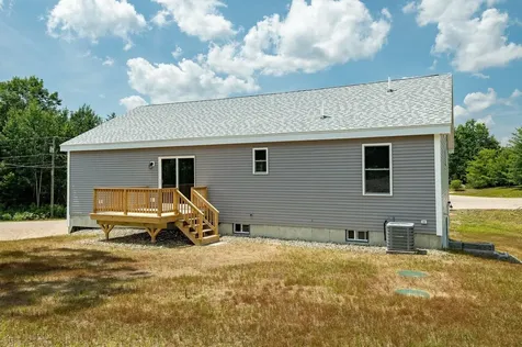 4 Hawthorne Road Ossipee NH 03864