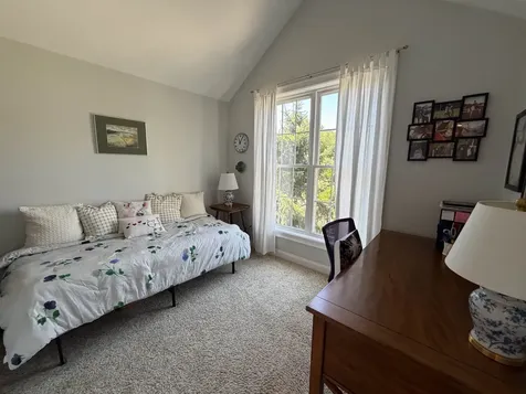 13 Lilac Lane Newmarket NH 03857