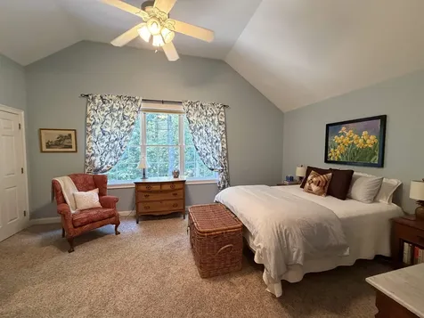 13 Lilac Lane Newmarket NH 03857