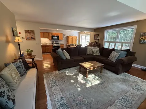 13 Lilac Lane Newmarket NH 03857