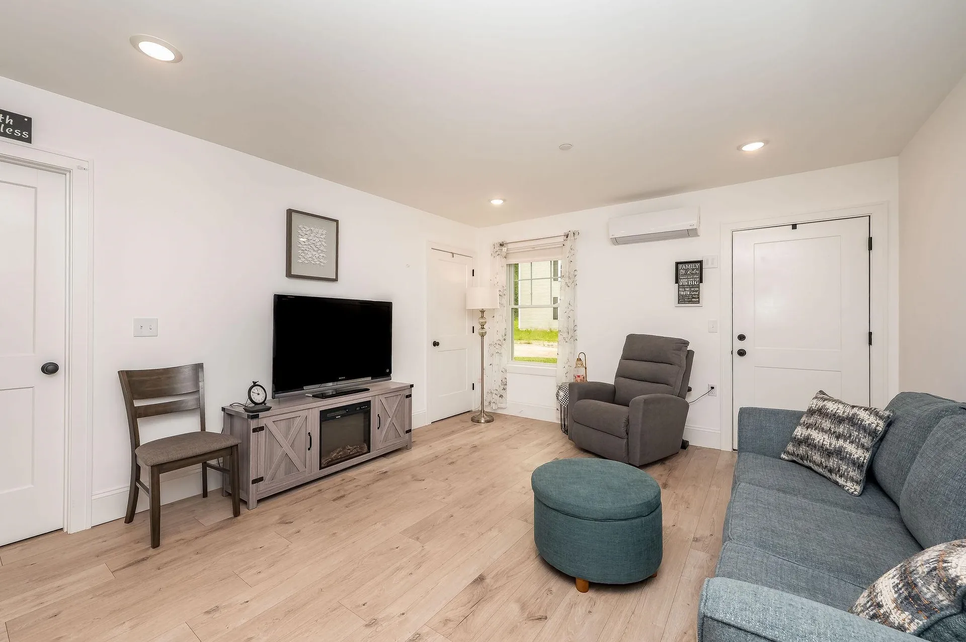 5 Miami Way Rochester NH 03867