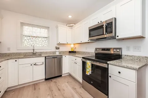 5 Miami Way Rochester NH 03867