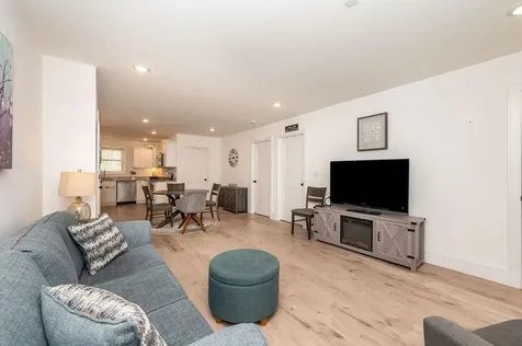 5 Miami Way Rochester NH 03867