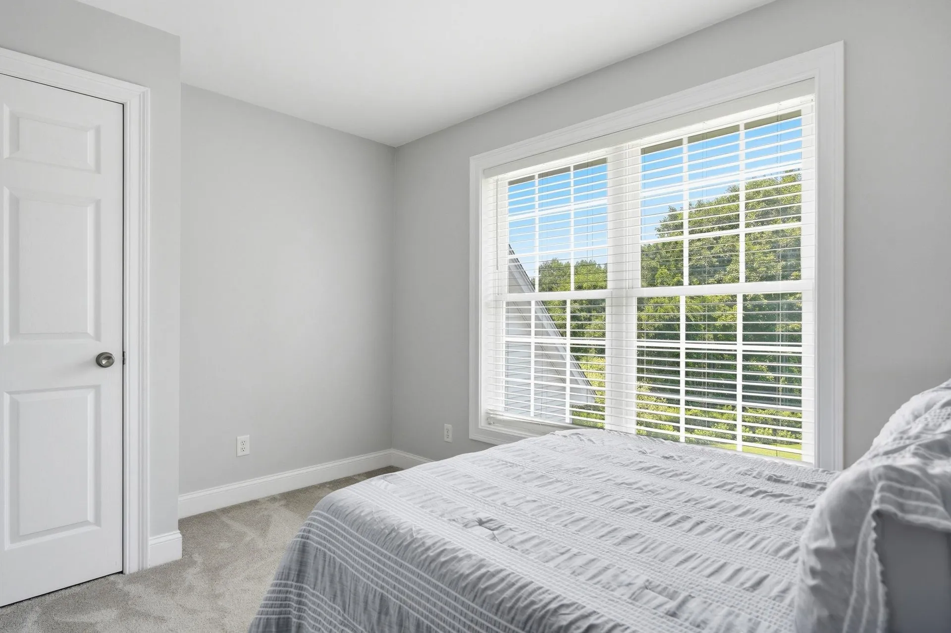 50 Overton Road Windham NH 03087