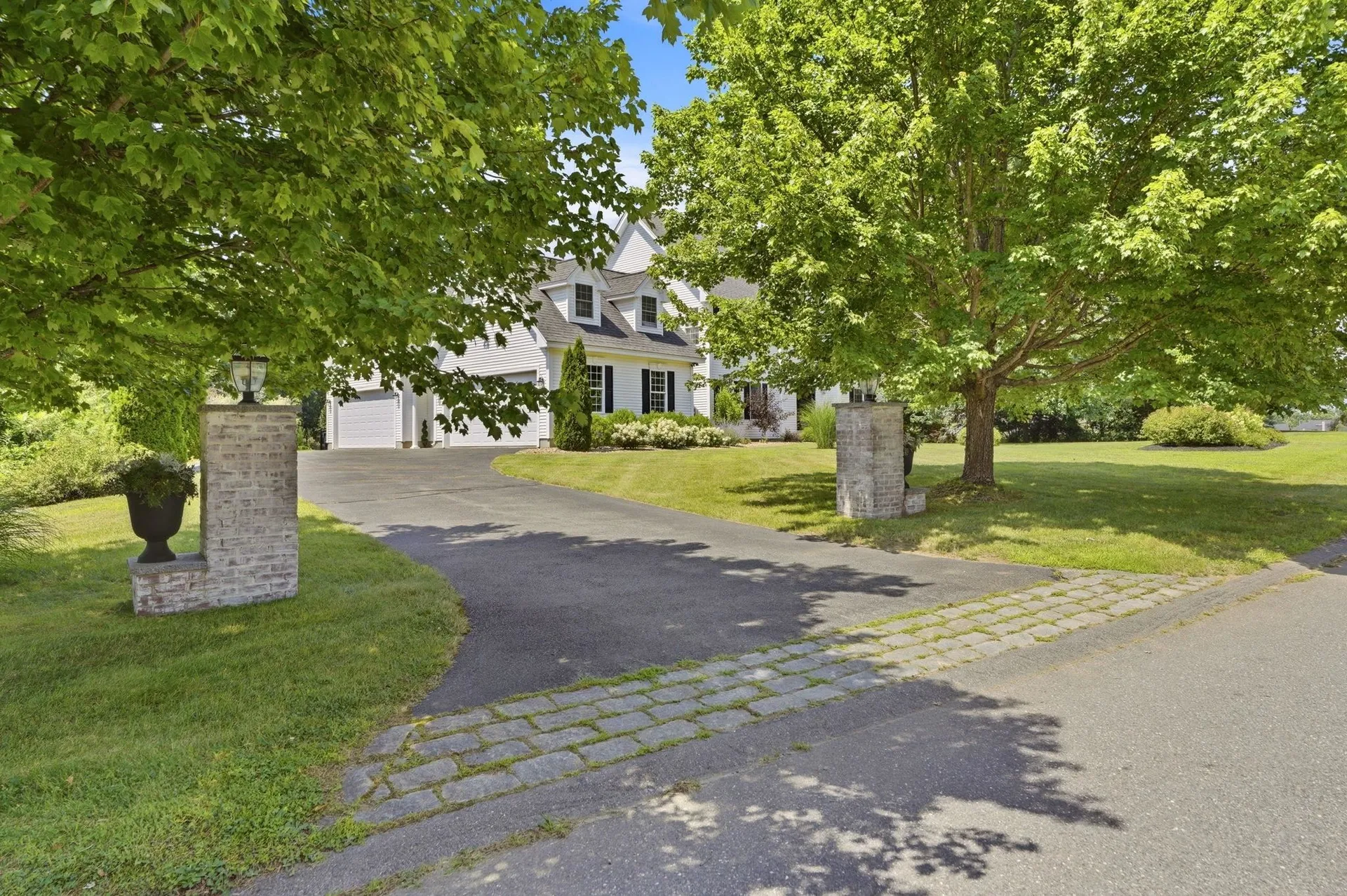 50 Overton Road Windham NH 03087