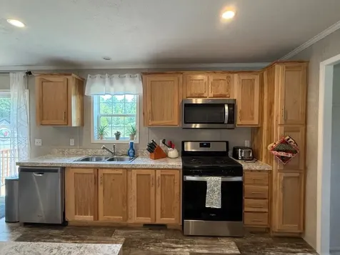 652 Route 118 Canaan NH 03741