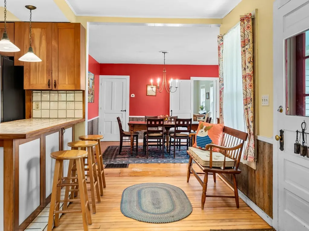 858 East Hill Road Plainfield VT 05667