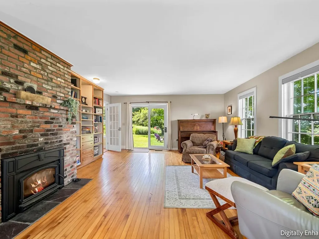 858 East Hill Road Plainfield VT 05667