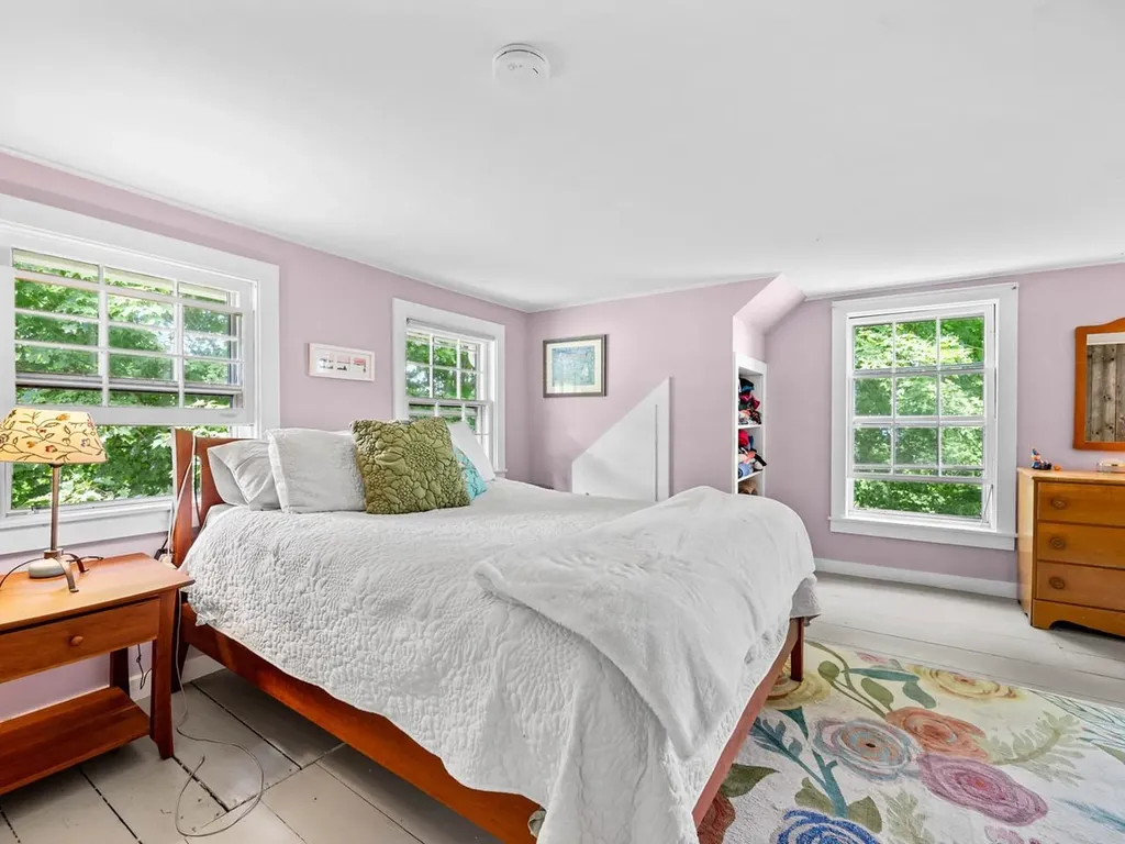 858 East Hill Road Plainfield VT 05667