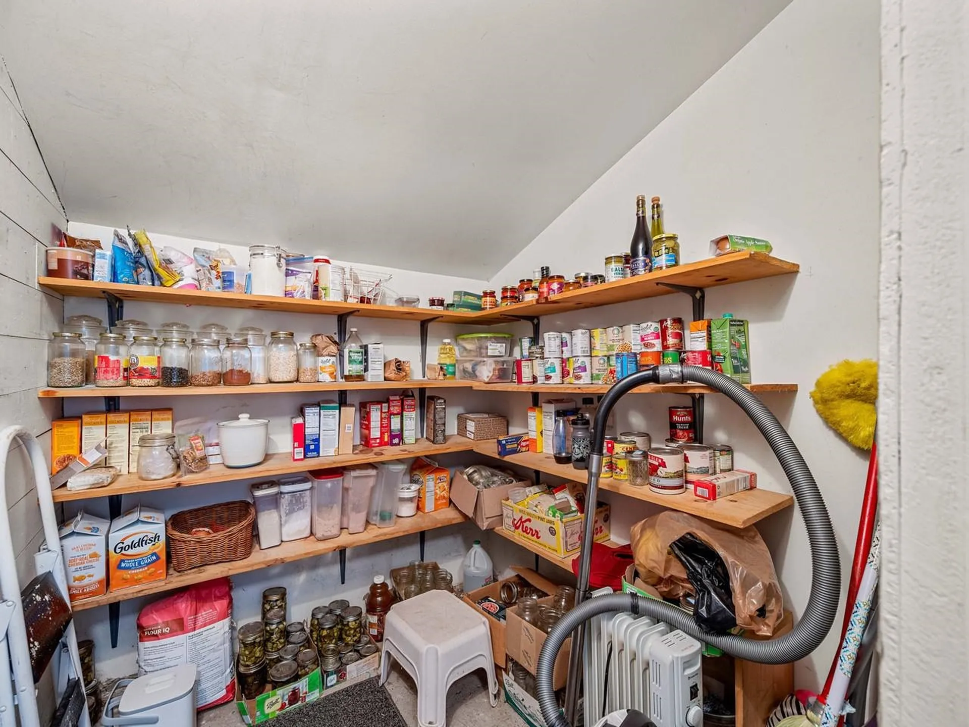 858 East Hill Road Plainfield VT 05667