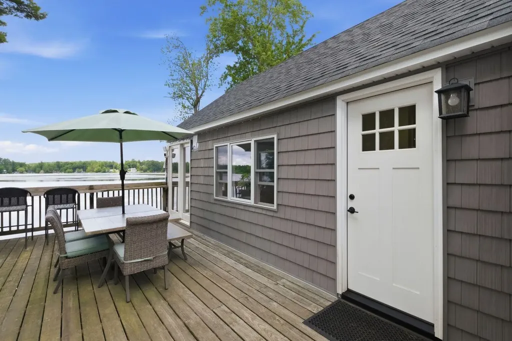 10 Silver Lake Drive Belmont NH 03220