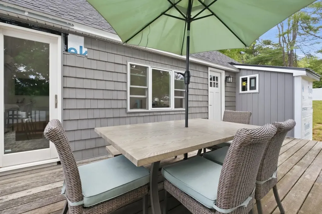 10 Silver Lake Drive Belmont NH 03220