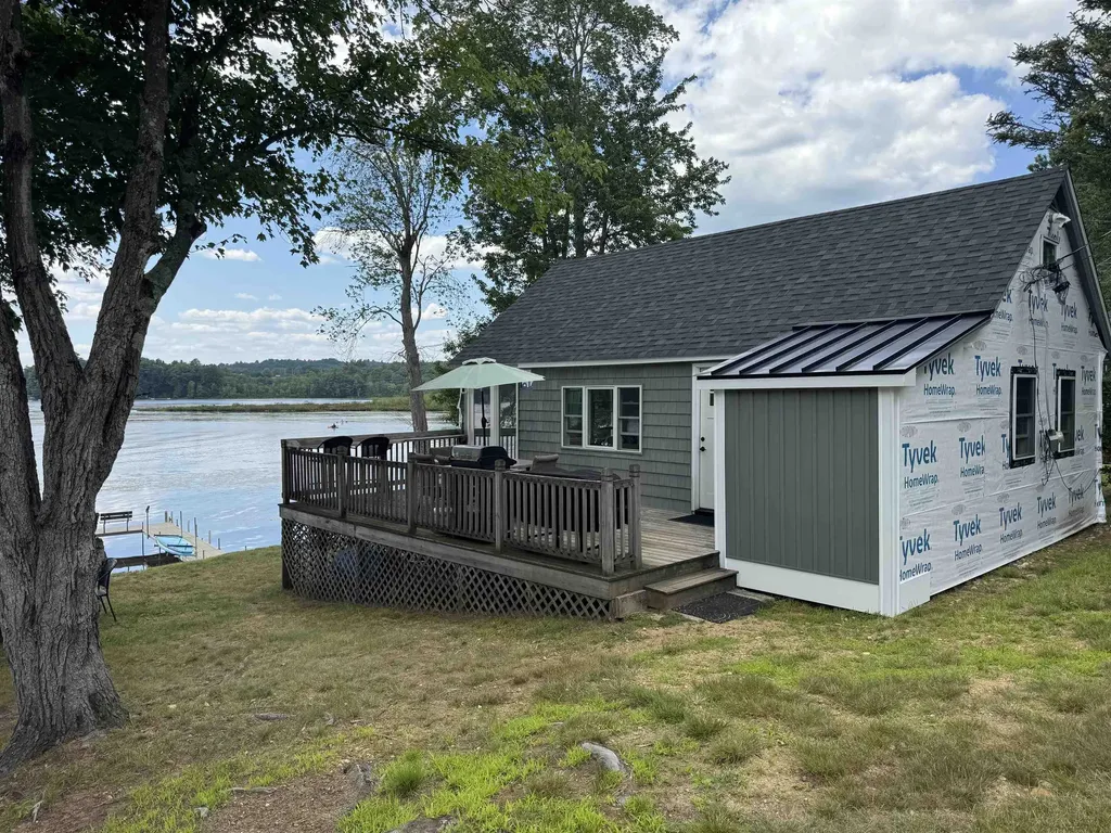 10 Silver Lake Drive Belmont NH 03220