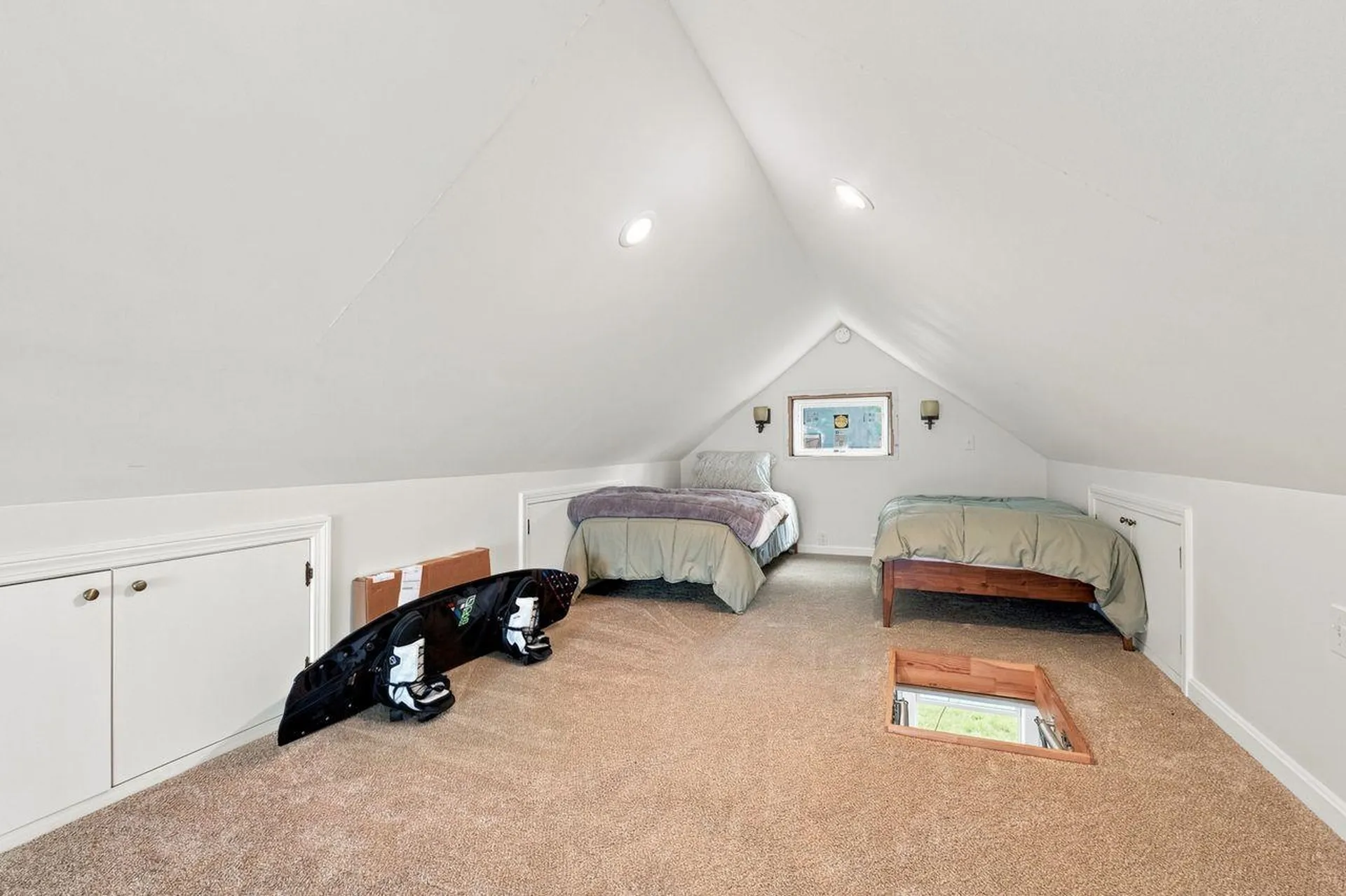 10 Silver Lake Drive Belmont NH 03220