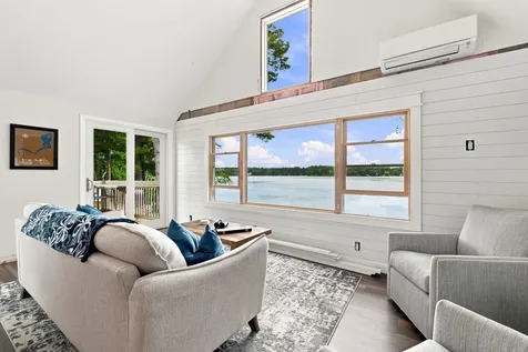 10 Silver Lake Drive Belmont NH 03220