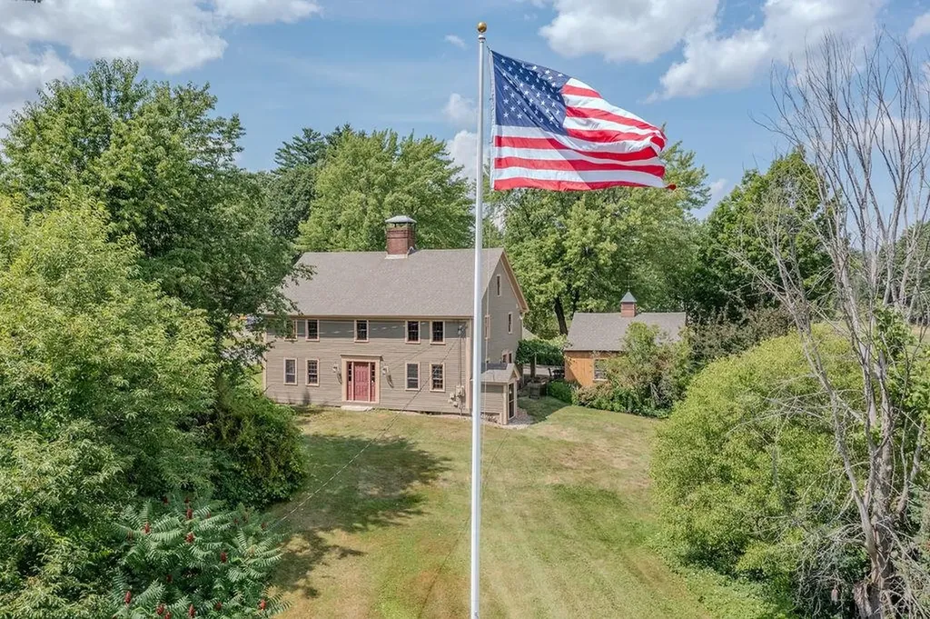 18 Catamount Road Northwood NH 03261