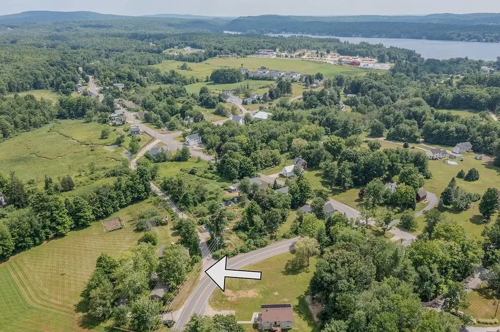 18 Catamount Road Northwood NH 03261