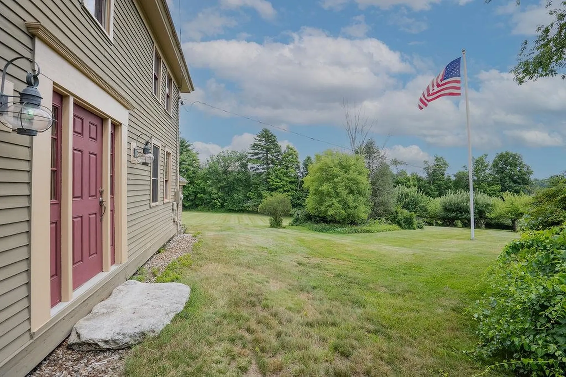 18 Catamount Road Northwood NH 03261