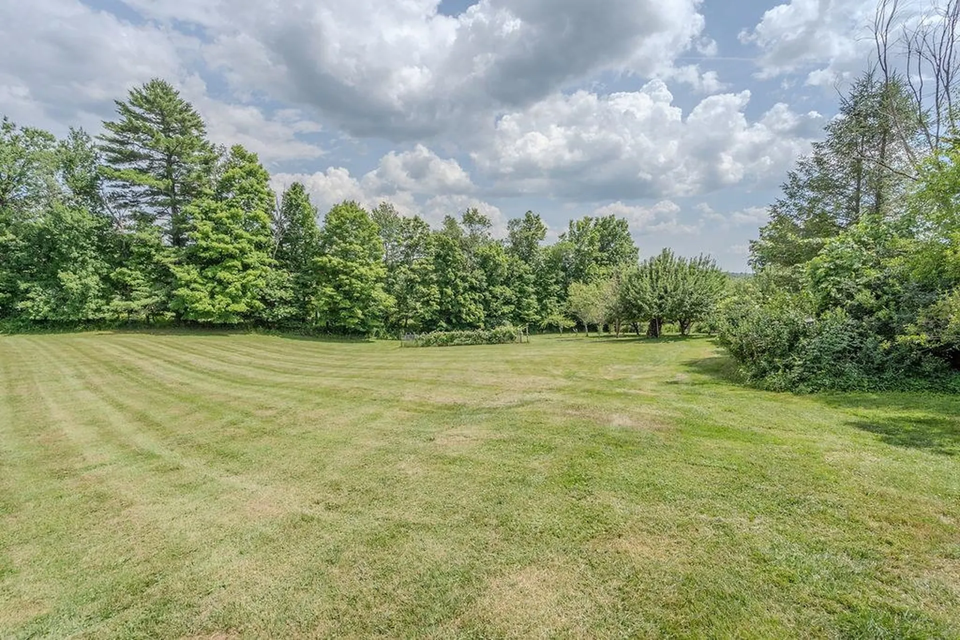 18 Catamount Road Northwood NH 03261
