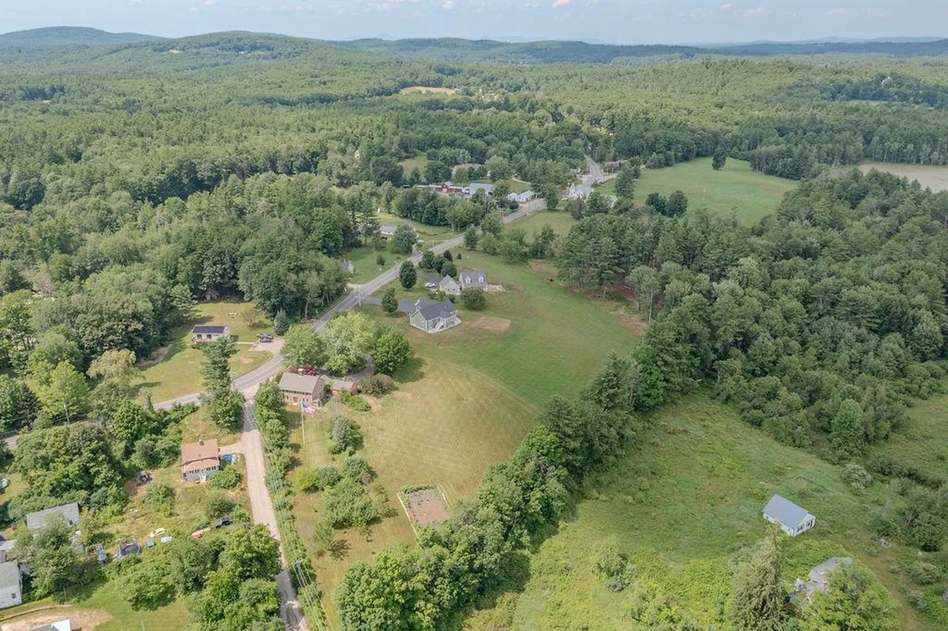 18 Catamount Road Northwood NH 03261