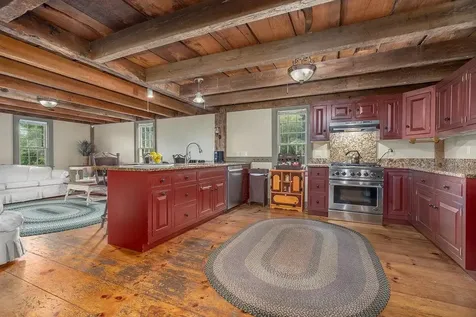 18 Catamount Road Northwood NH 03261