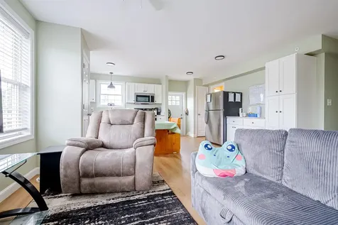 13 Myrtle Street Hillsborough NH 03244
