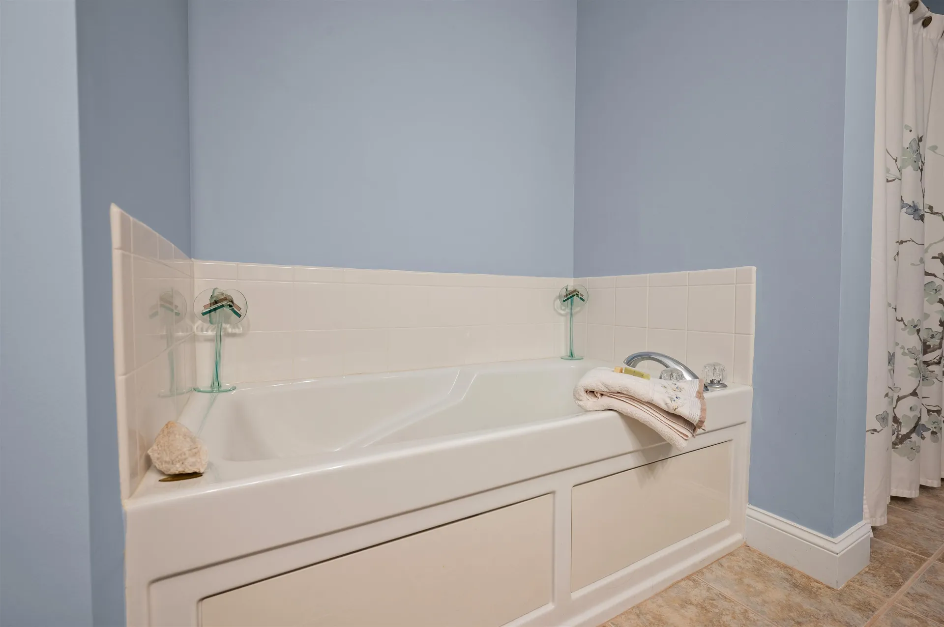 4 Sterling Hill Lane Exeter NH 03833