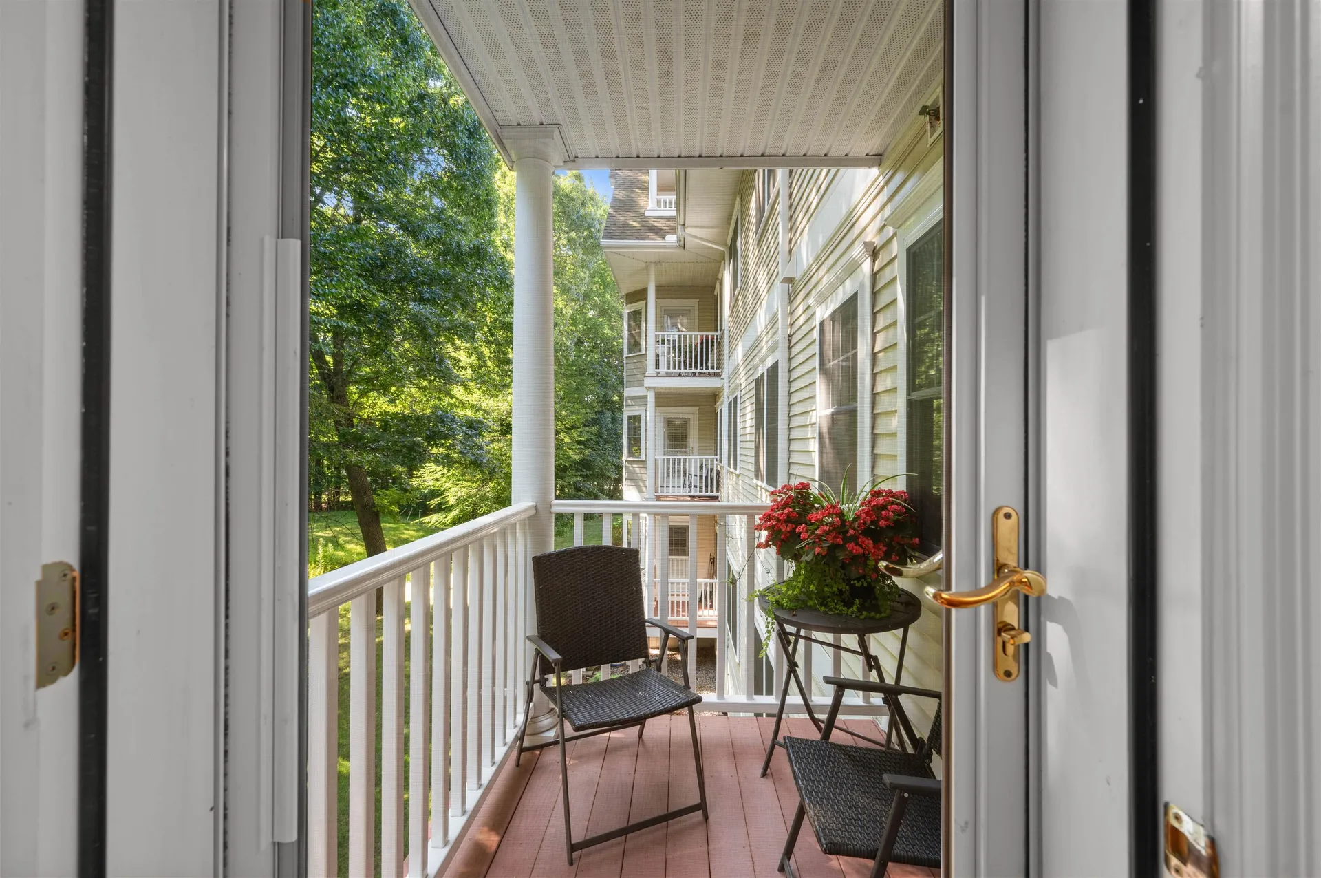 4 Sterling Hill Lane Exeter NH 03833