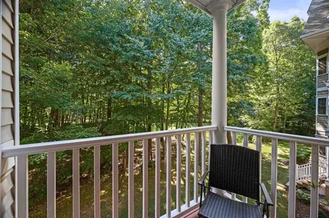4 Sterling Hill Lane Exeter NH 03833