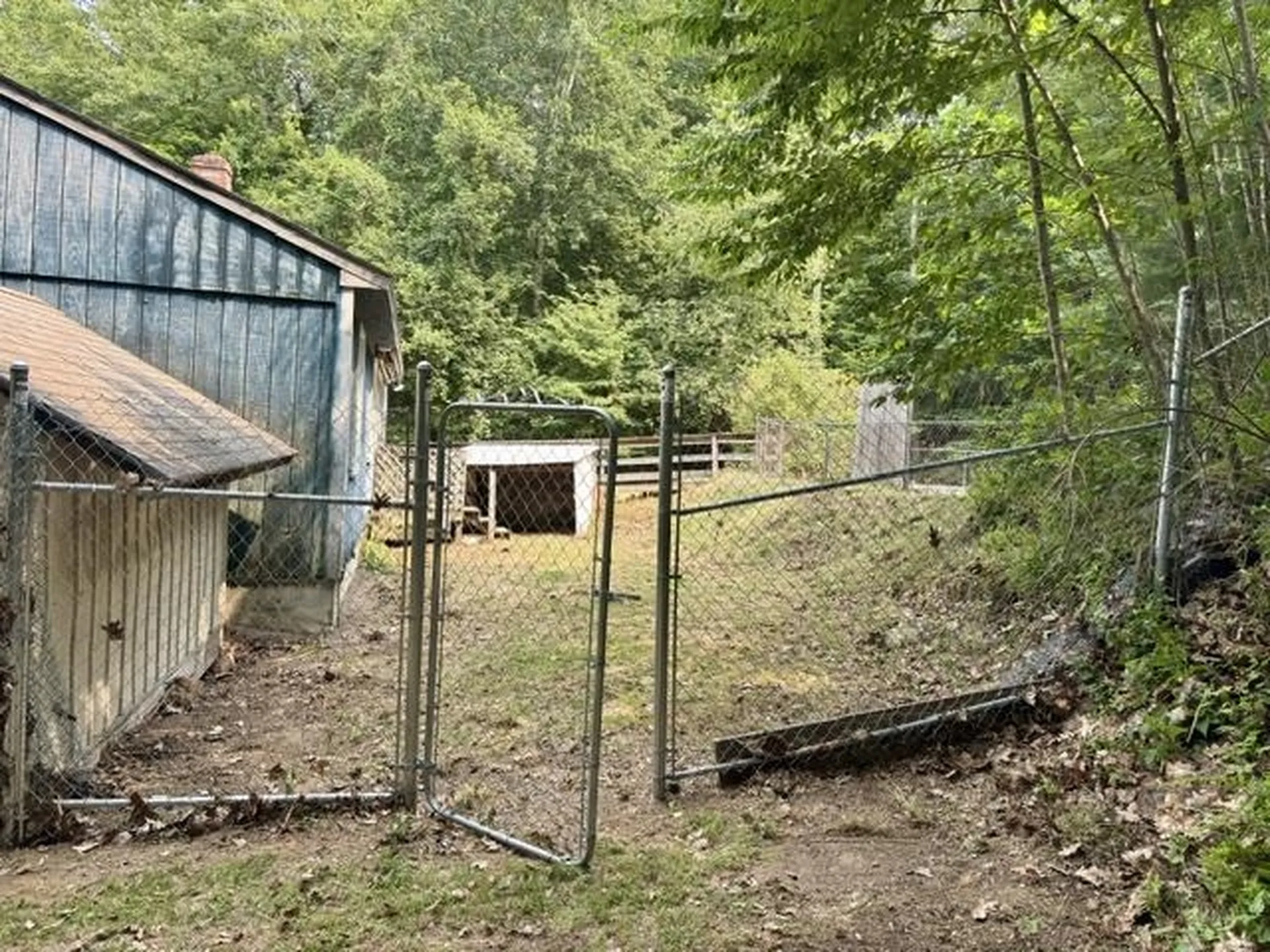 60 Heath Street Newton NH 03858