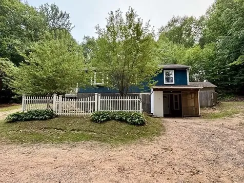 60 Heath Street Newton NH 03858