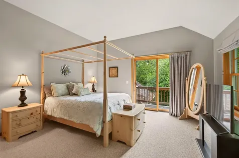 11 Stone Ridge Loop Dover VT 05356
