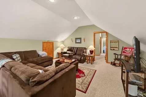 11 Stone Ridge Loop Dover VT 05356
