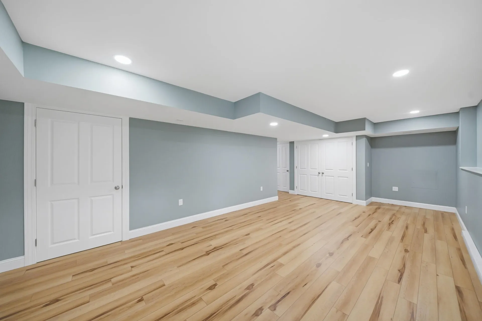 15 Newtown Plains Road Lee NH 03861