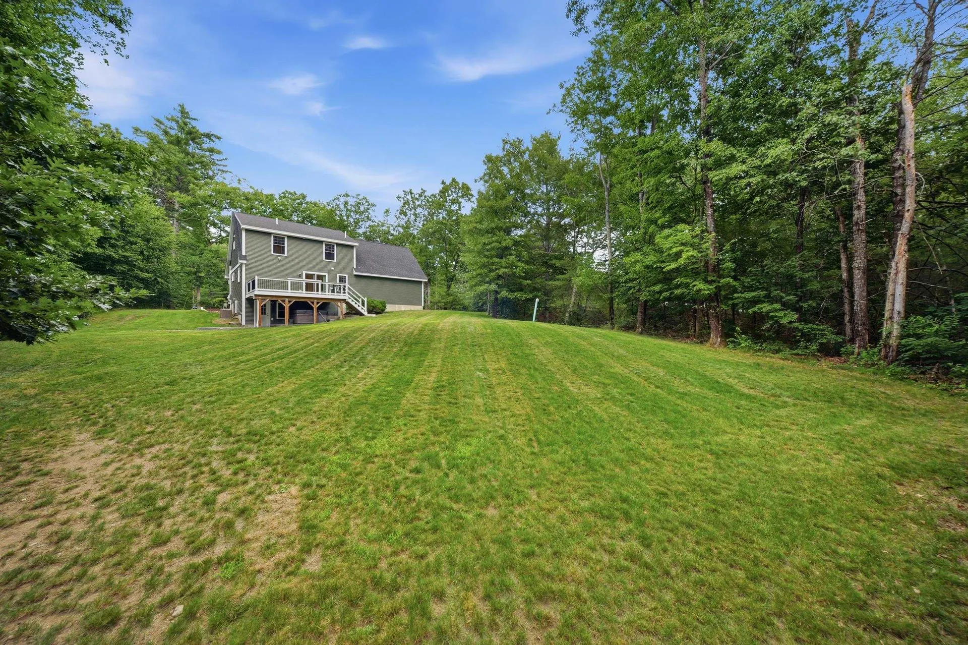 15 Newtown Plains Road Lee NH 03861